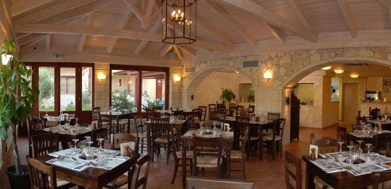 Cactus Beach Hotel Stalís Ngoại thất bức ảnh