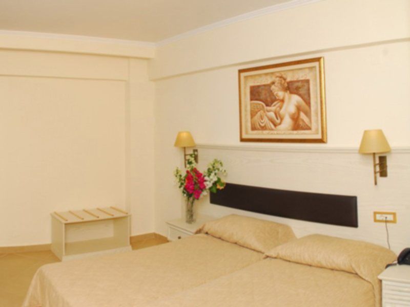 Cactus Beach Hotel Stalís Ngoại thất bức ảnh